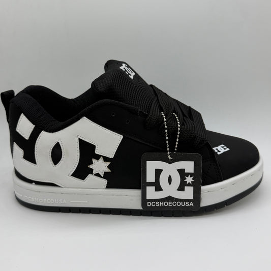 DC BLACK X WHITE