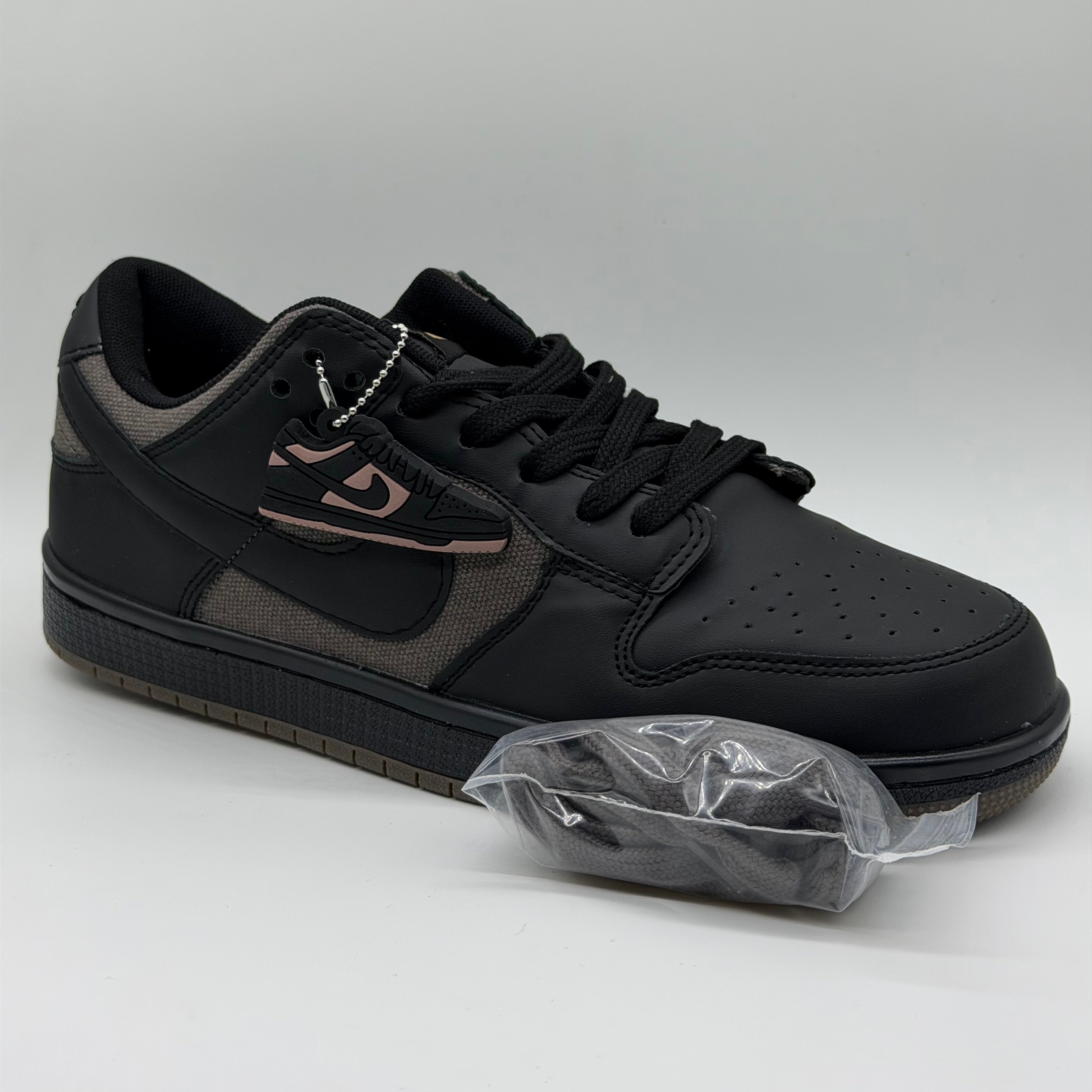 SB BLACK GRAY KHAYSH