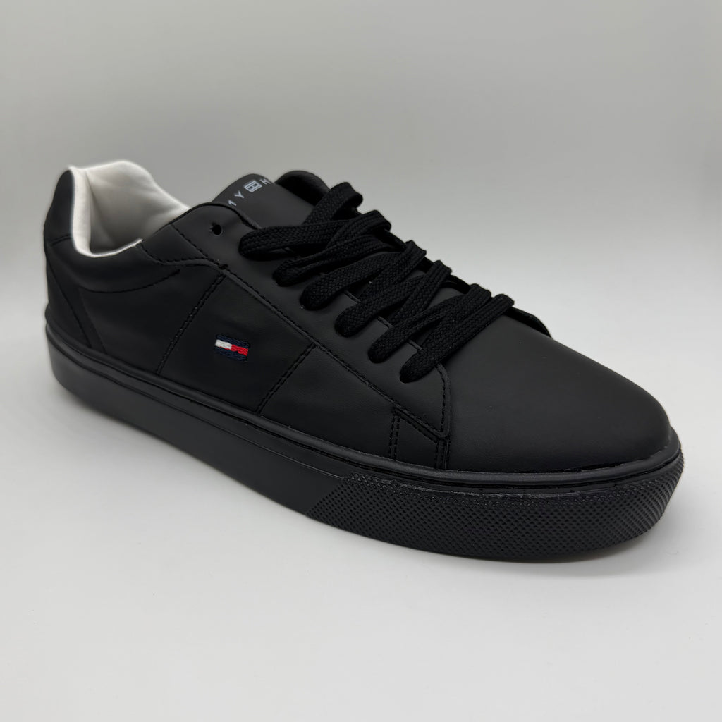 TOMMY HILFIGER BLACK