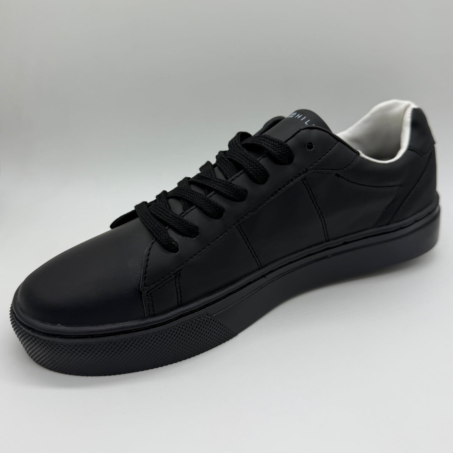 TOMMY HILFIGER BLACK