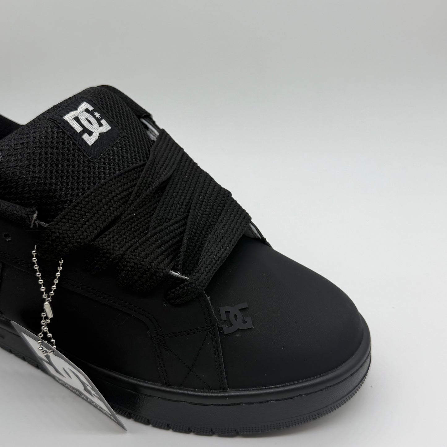 DC BLACK