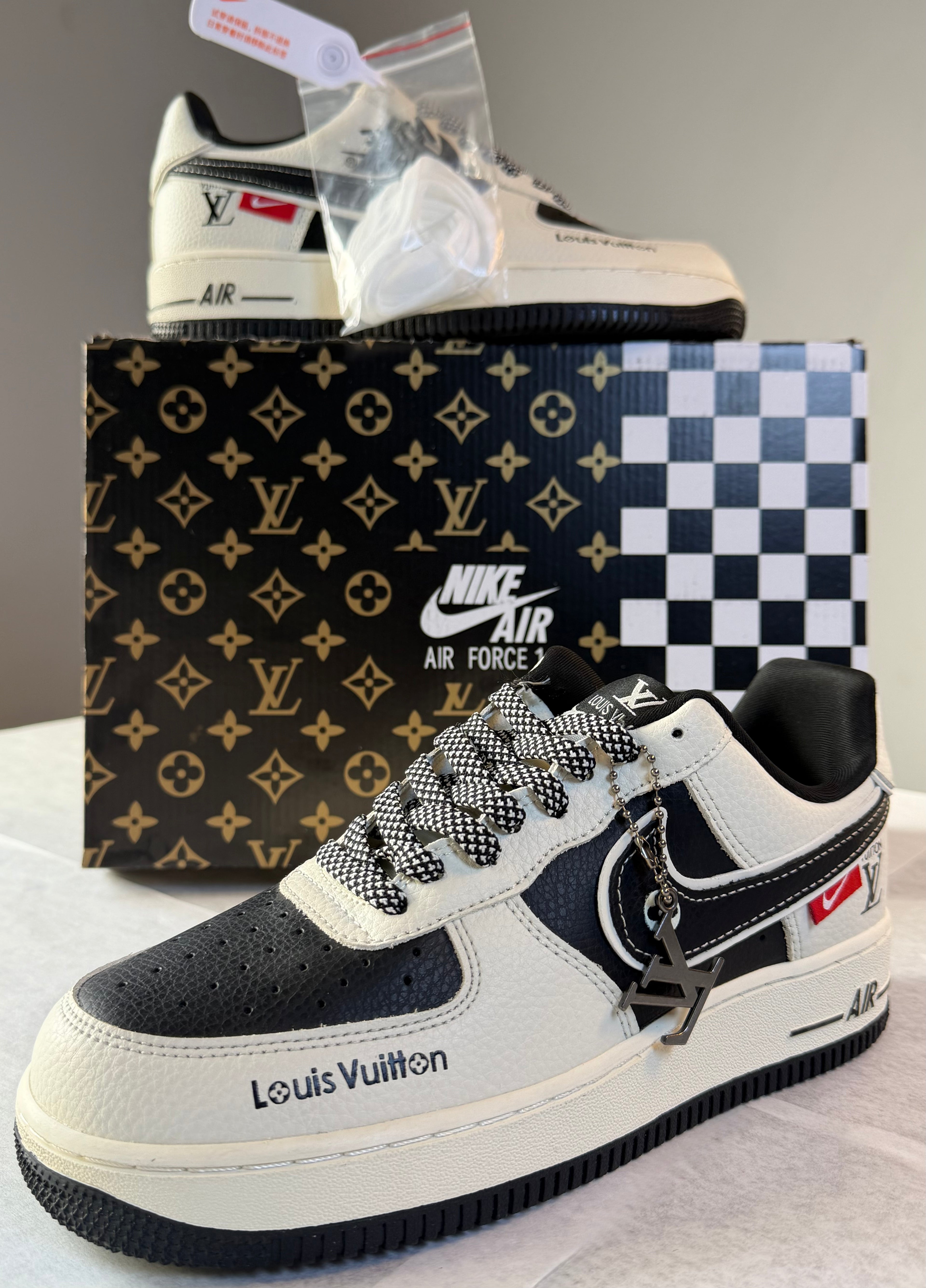 Louis Vuitton x Nike Air Force 1