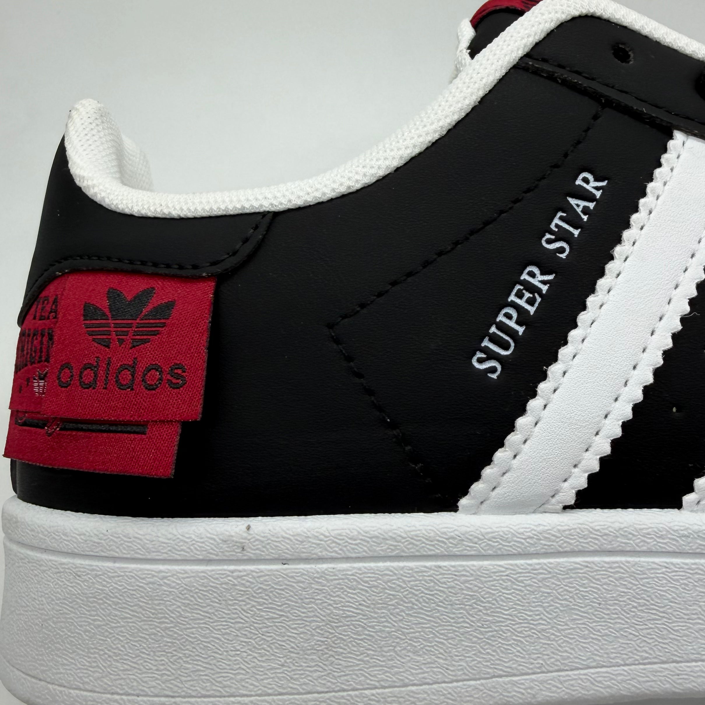 ADIDAS SUPER STAR