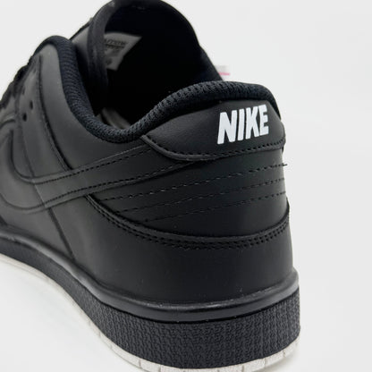 NIKE SB BLACK