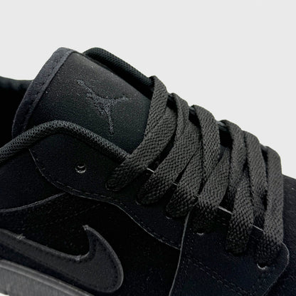 AIR JORDAN 1 LOW BLACK