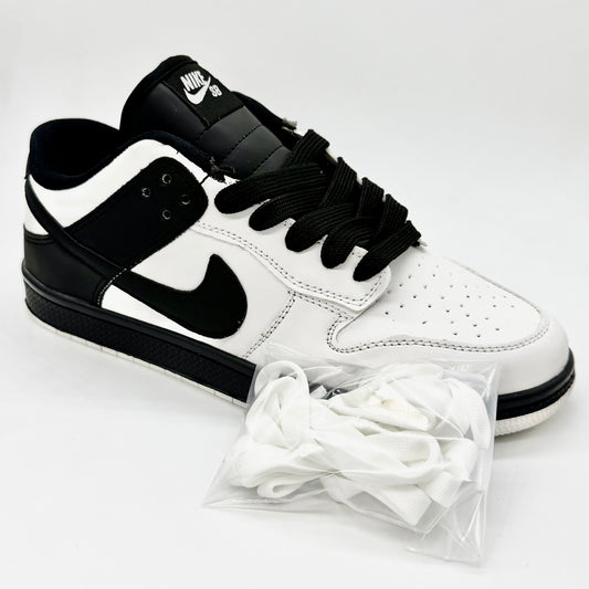 NIKE SB WHITE BLACK