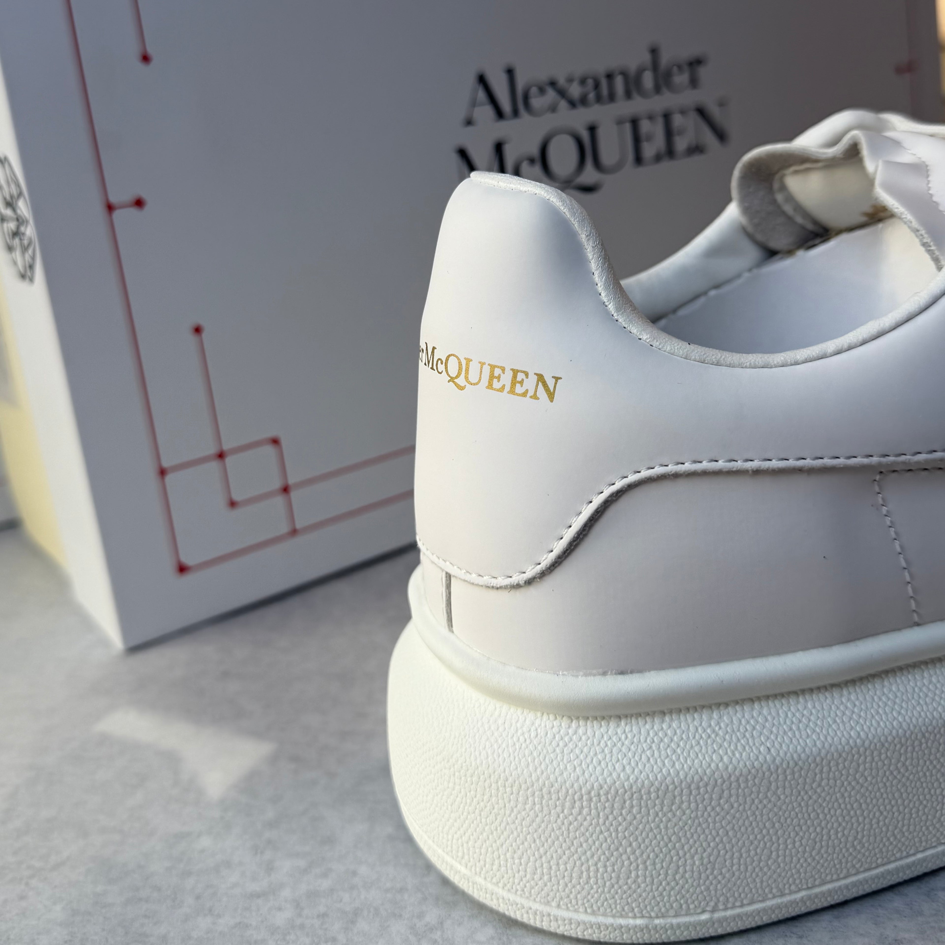 Alexander McQueen Full White Mirror