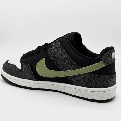 NIKE SB BLACK JEANS