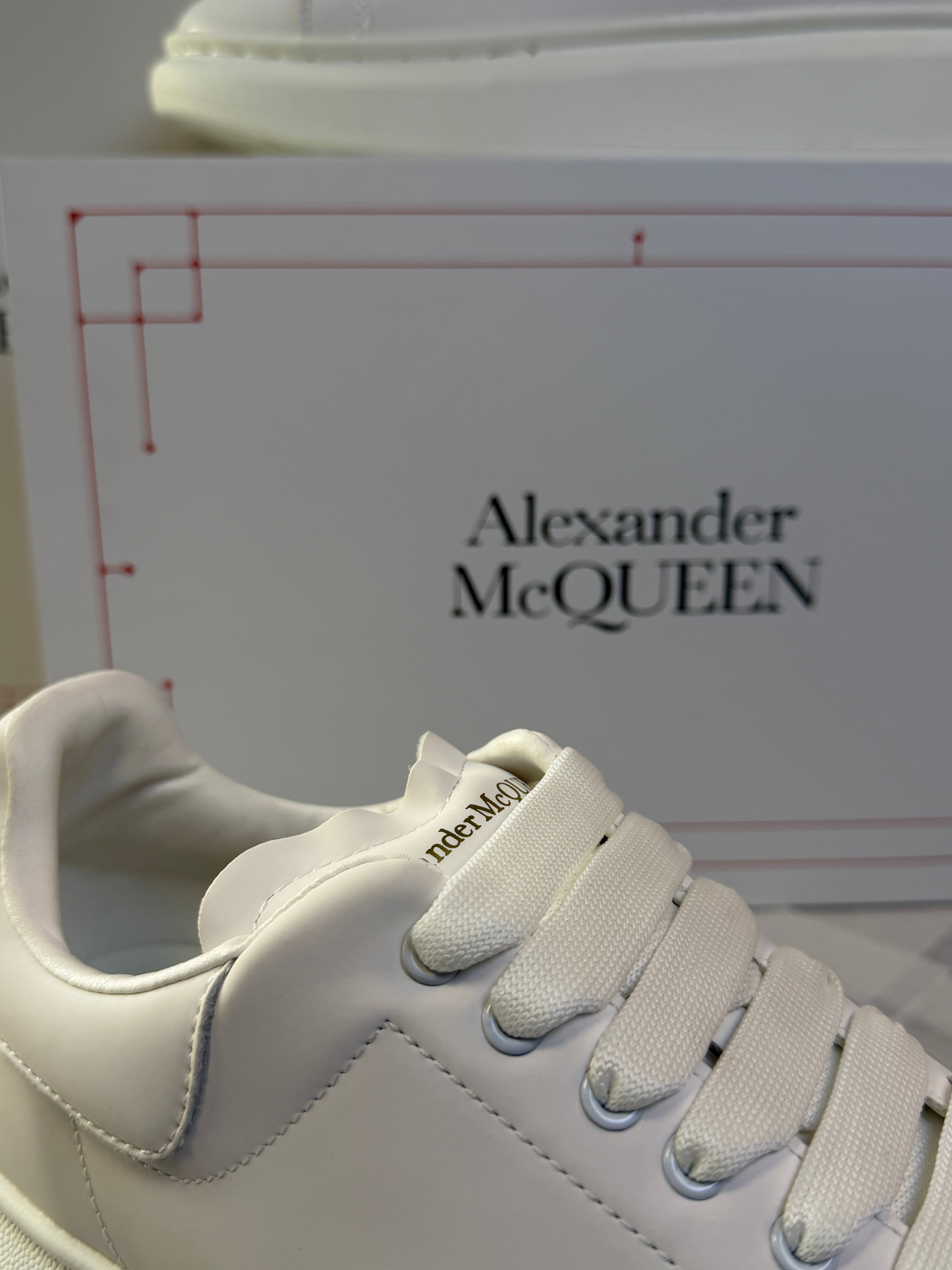 Alexander McQueen Full White Mirror