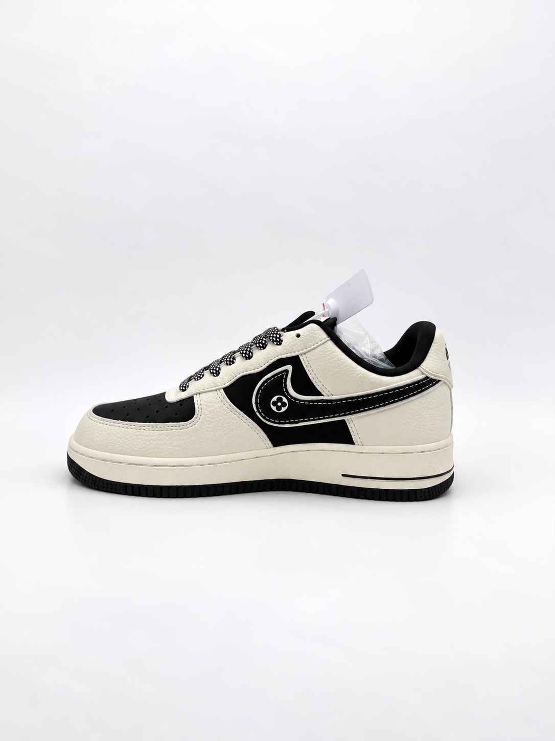 Louis Vuitton x Nike Air Force 1